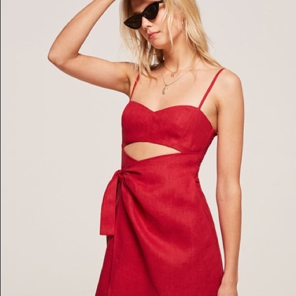 Reformation Dresses & Skirts - Reformation mini dress in red